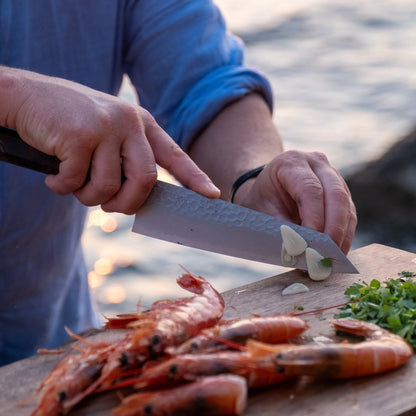 Seki Kyuba Kaze – Couteau Bunka 18 cm en Bleu Méditerranéen